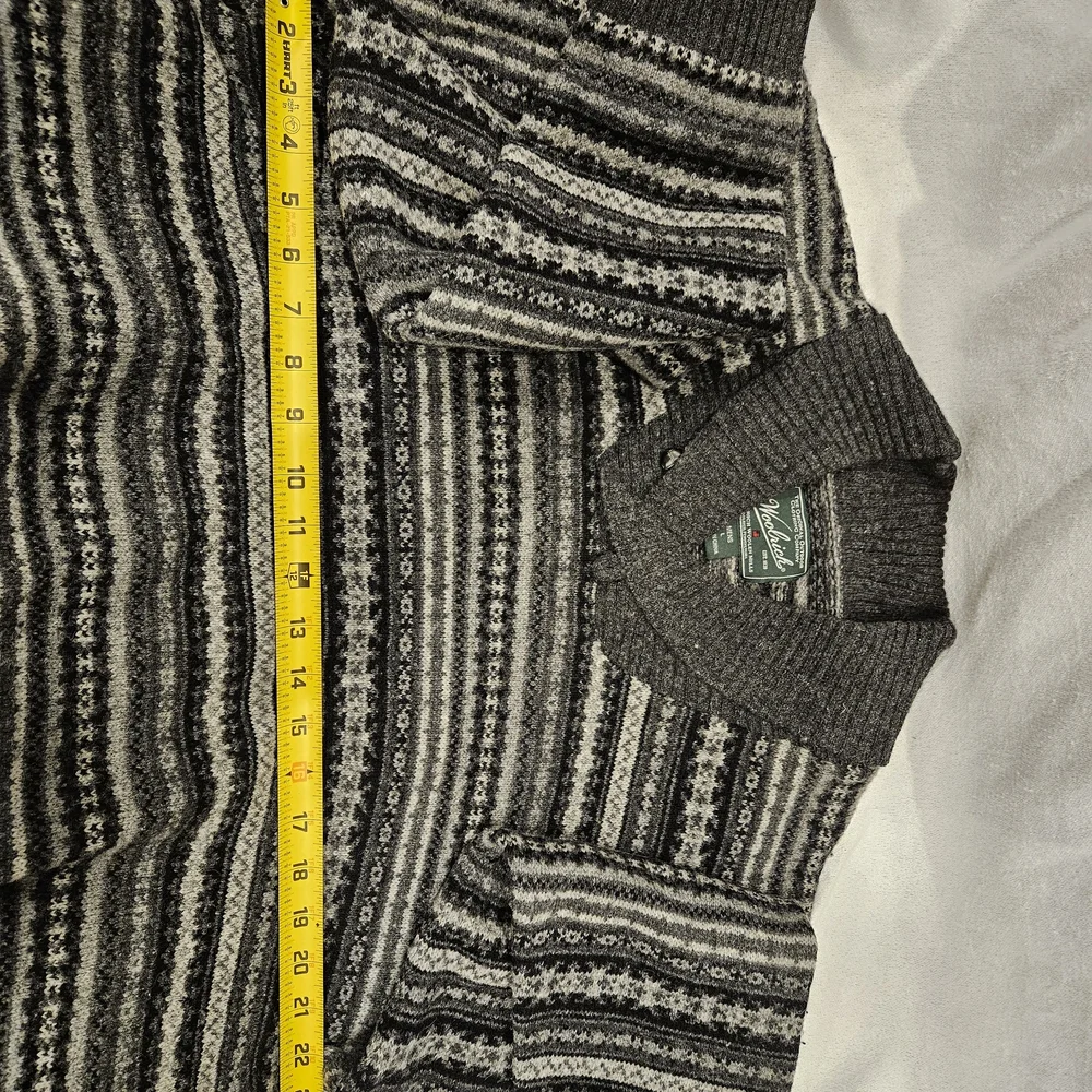 Woolrich Men's Charcoal Striped V-Neck Sweater